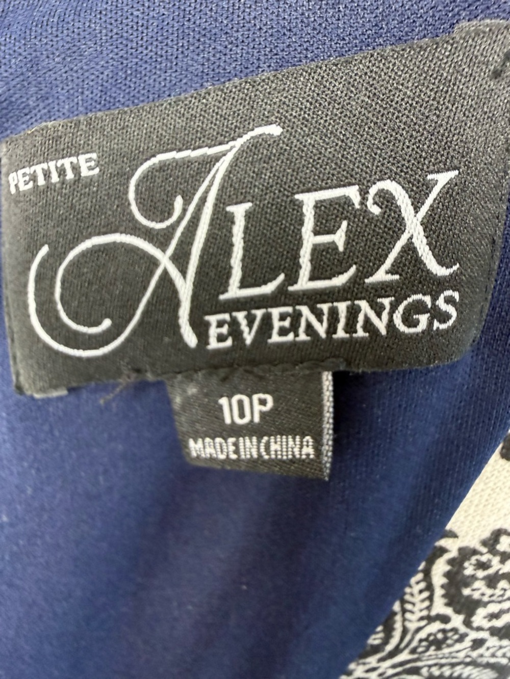 Alex Evenings Navy Gown with gold champagne Lace Bodice 10 petite - Picture 6 of 7